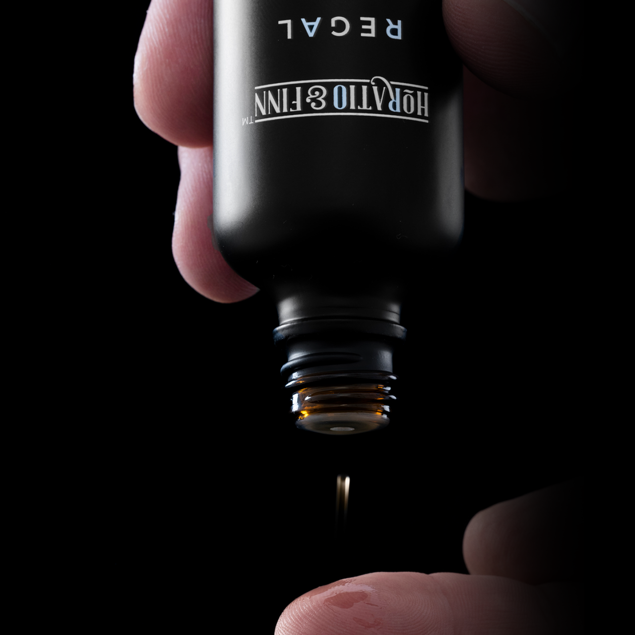 Random-REGAL-Product-page-content-photo